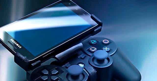 Wish your phone were a PSP? Now it can be (sort of).