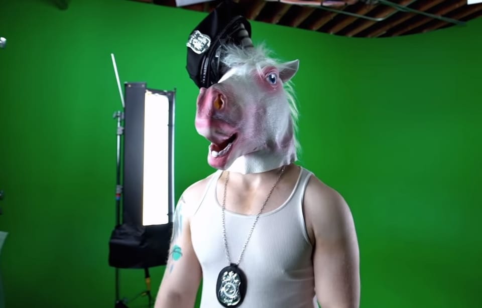 Zoe Quinn’s making an erotic-comedy FMV game, includes sexy unicorns