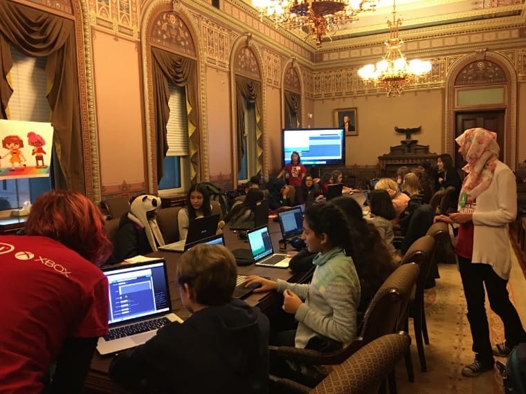 Girls Make Games ran a workshop at the White House last week